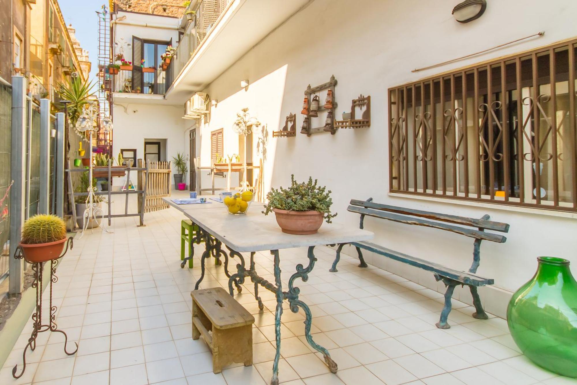 Arte House In The Historical Catania - Happy Rentals מראה חיצוני תמונה